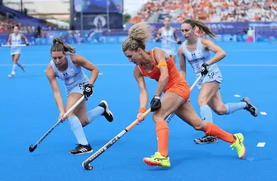 El equipo argentino cayó 3 a 0 contra Países Bajos