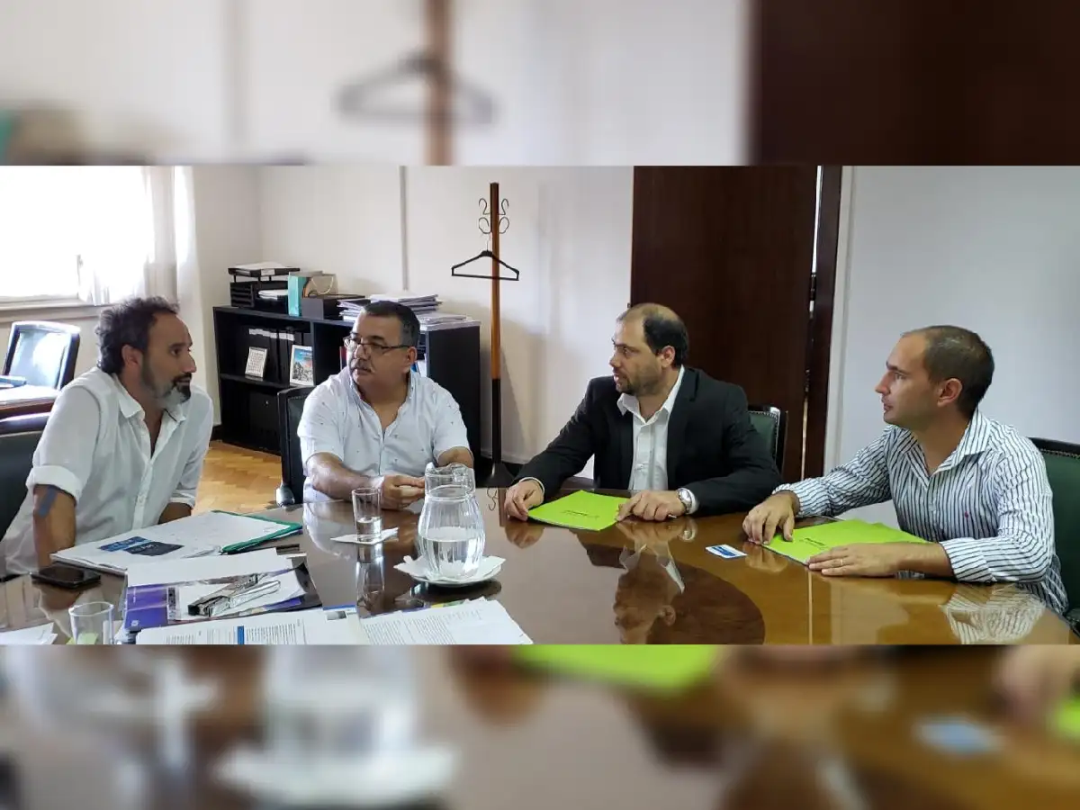 Ramona: firmaron el convenio  del programa “Argentina hace” para obras de pavimentación