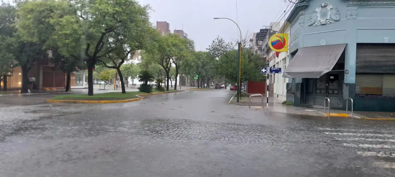 Hasta la media mañana, se registraron 54 milímetros