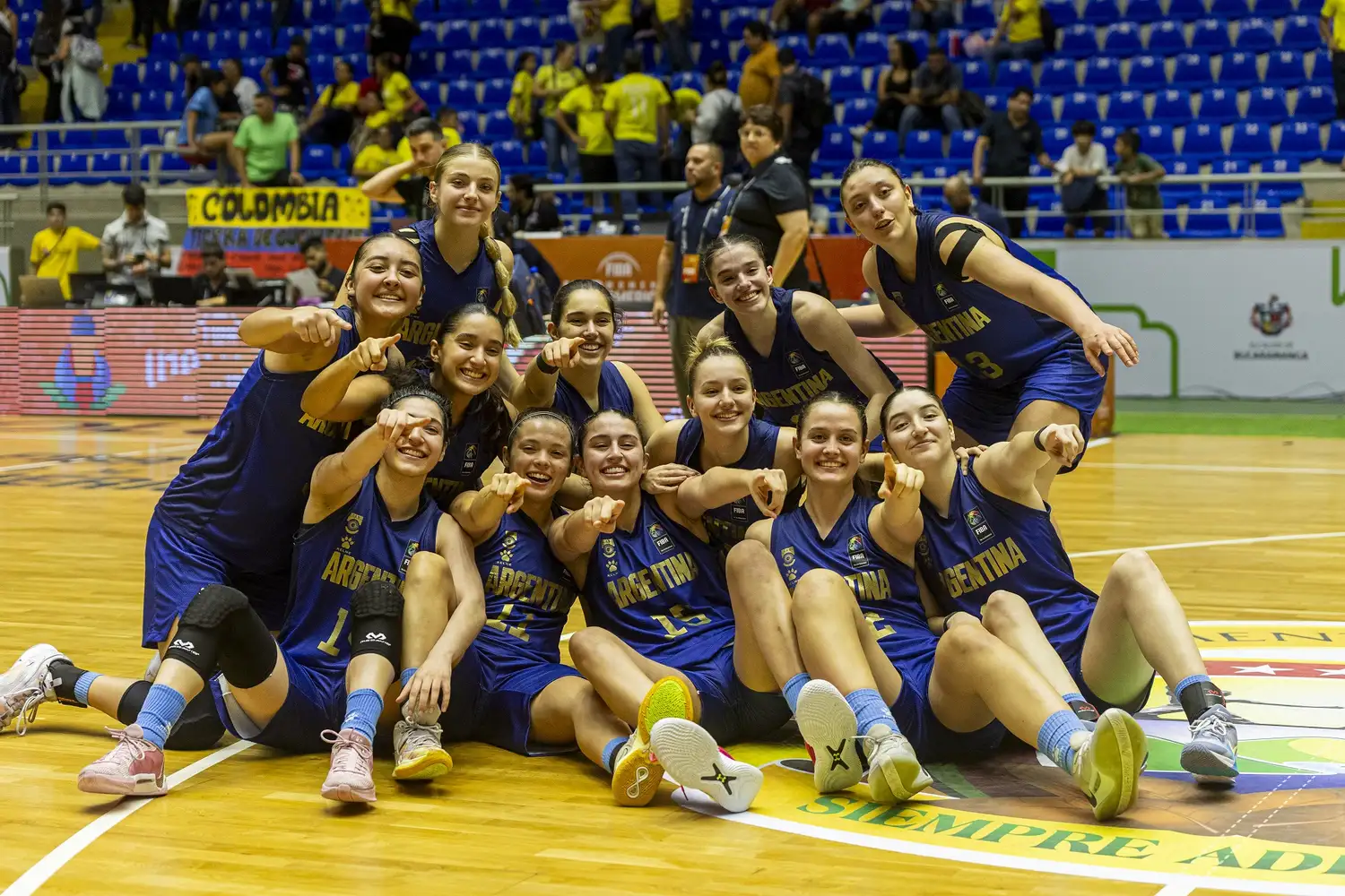 Las chicas derrotaron a Brasil y se subieron al podio. Foto: FIBA