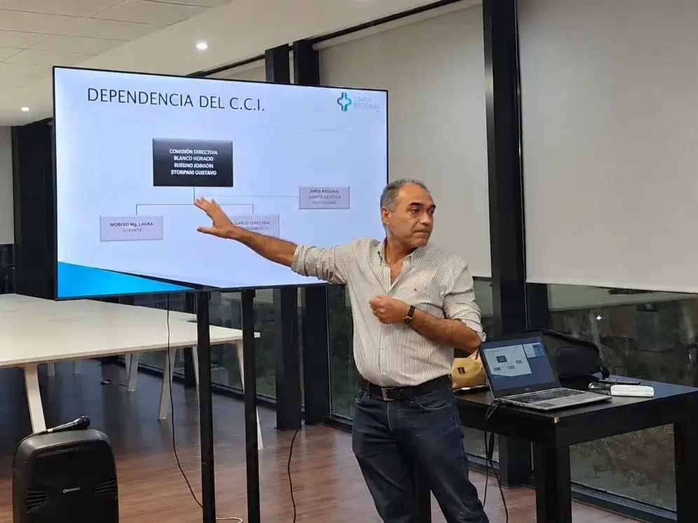 “El objetivo es prevenir y controlar”, afirmó Buffa al presentar la iniciativa.