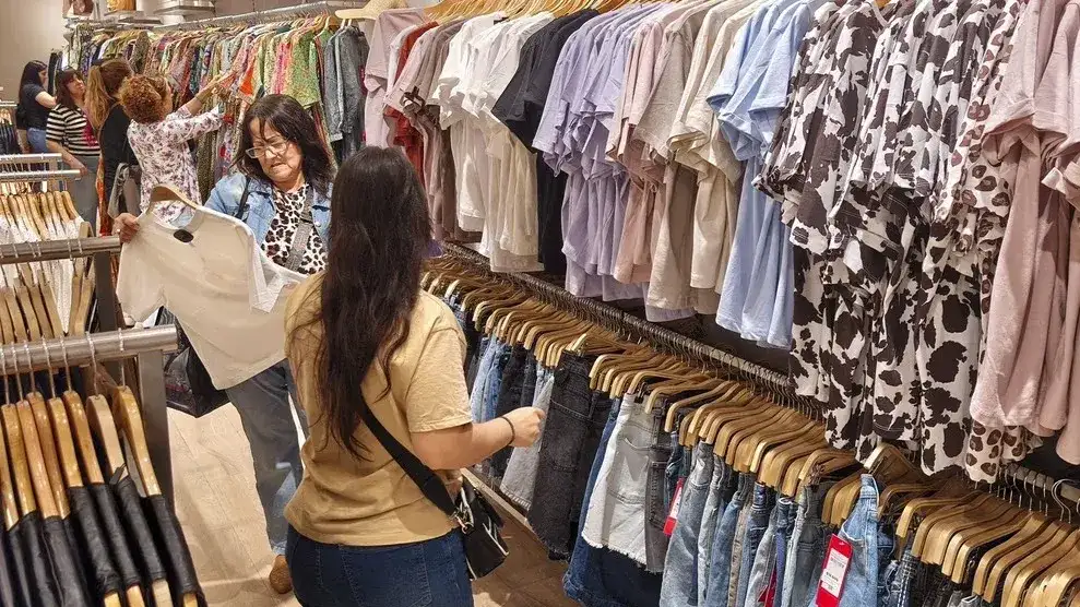 El consumo en los hogares volvió a caer en septiembre