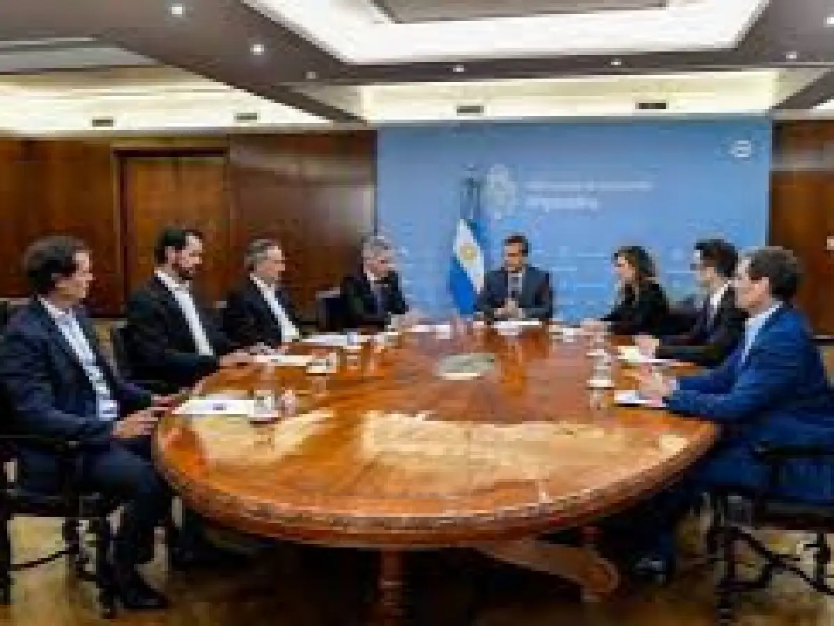 Massa acordó con las petroleras un sendero de precios por cuatro meses