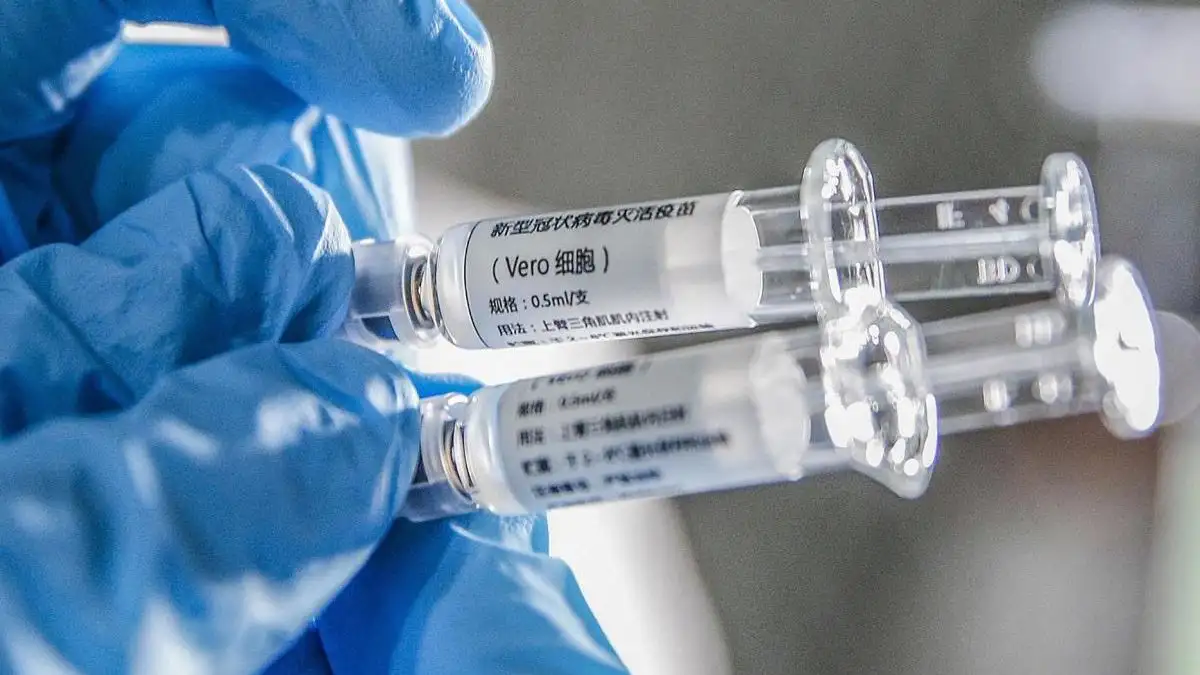 Farmacéutica china pide comercializar vacuna 79% eficaz