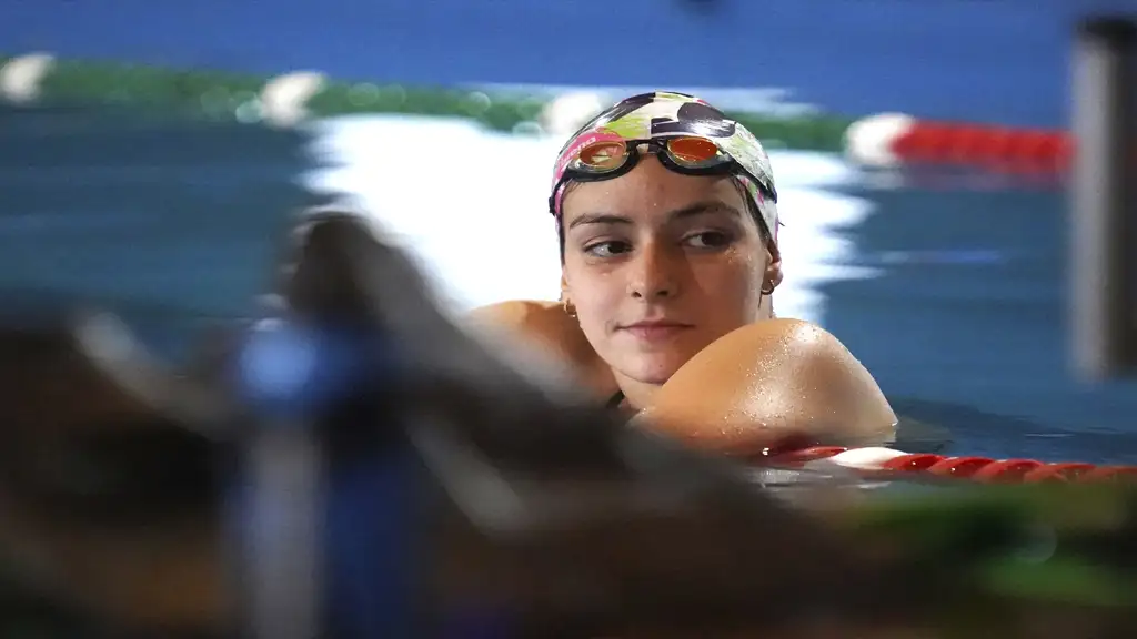 La nadadora del Sport, Malena Santillán