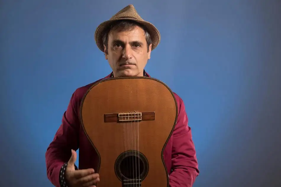 Brian Chambouleyron presentará “Mare Nostrum” con un show íntimo