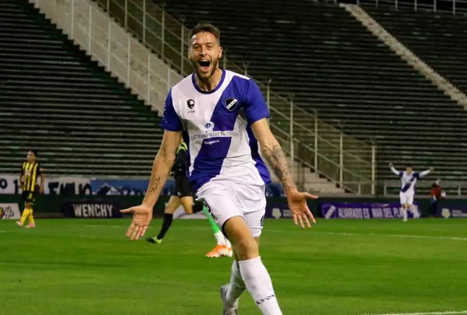 Felipe Cadenazzi: “Estamos dando una muestra de carácter”