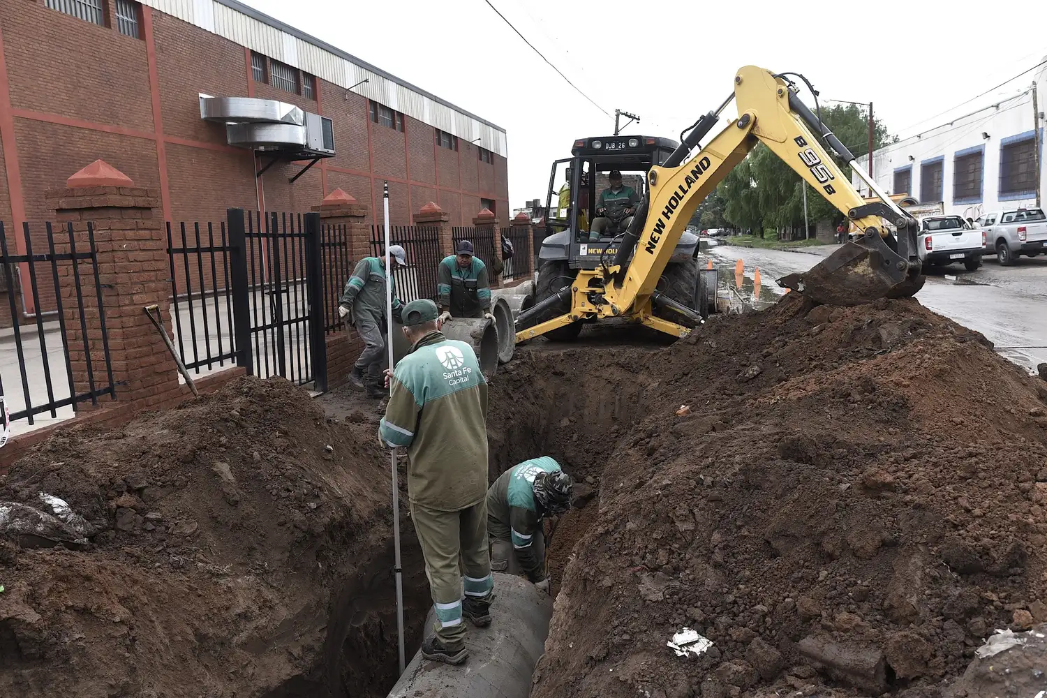 Avanzan las obras de desagüe en calles Blas Parera y J.R. Méndez de la ciudad de Santa Fe