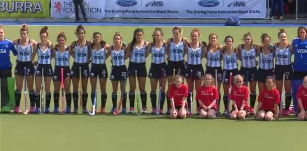 Derrota de Las Leonas con Zuloaga como titular