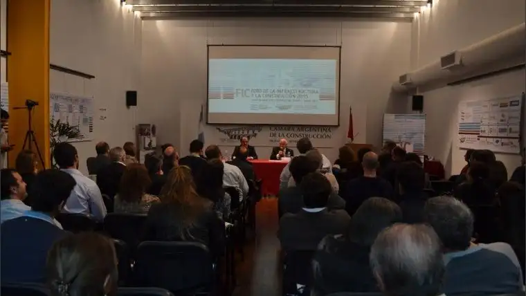 Constructores piensan el futuro e invitaron a Corral, Bonfatti y Perotti para que expongan sus planes