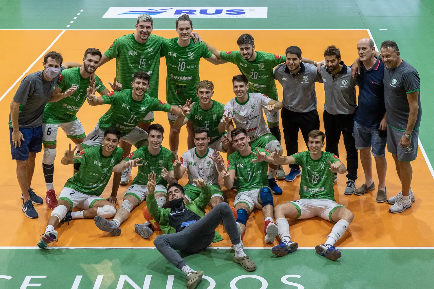 Once Unidos viajó con plantel completo a San Juan