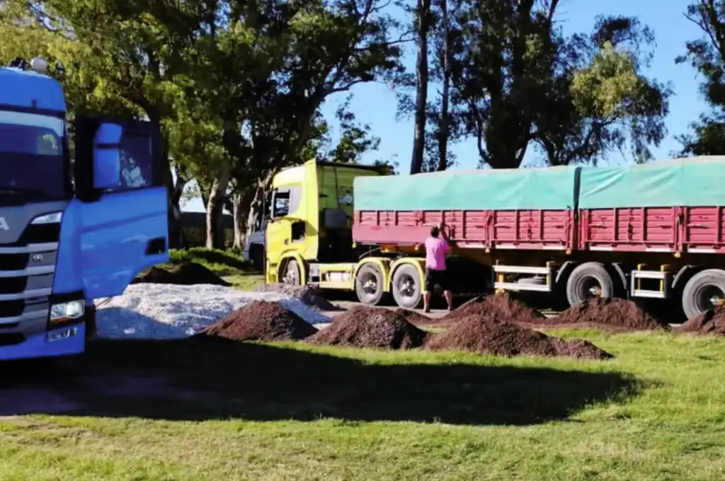 Los camiones y la carga retenidos en la tarde de este martes