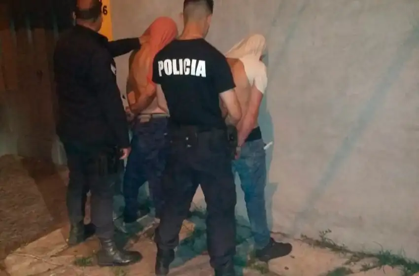 Detienen a dos boqueteros tras el robo a una vivienda en Villa Lourdes