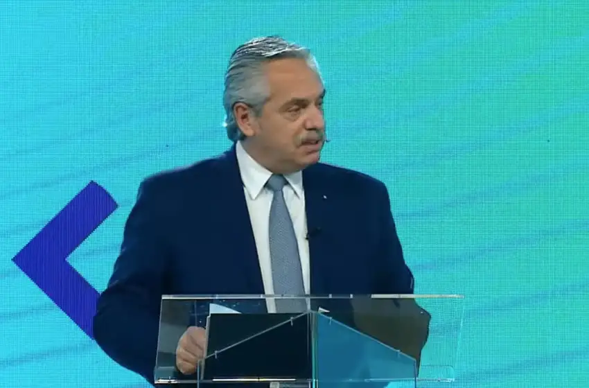 Alberto Fernández: "No debemos ver al trabajo como un costo sino como una inversión