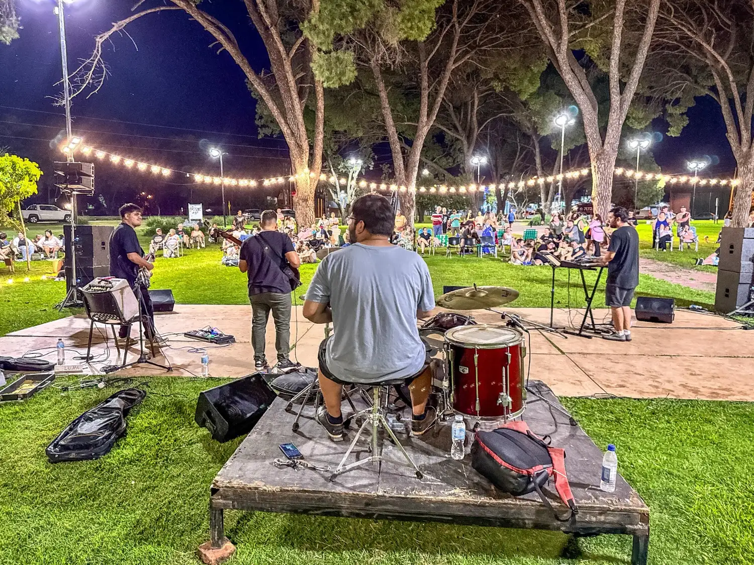 Domingo a pura música en Venado Tuerto.