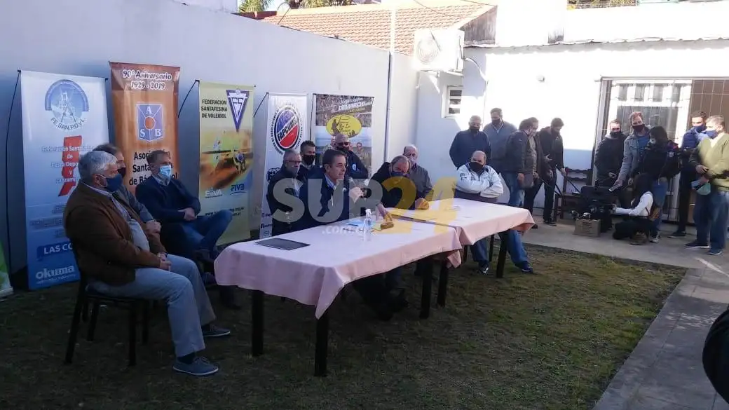 Prometieron reunión y no hay marcha por ahora
