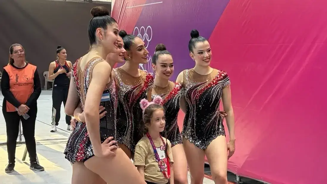 Ovación para las gimnastas argentinas en Rosario