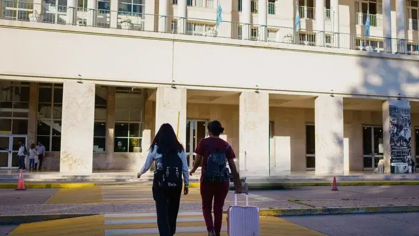 Un estudiante universitario necesita $ 1.321.000 promedio por mes para vivir en Córdoba.