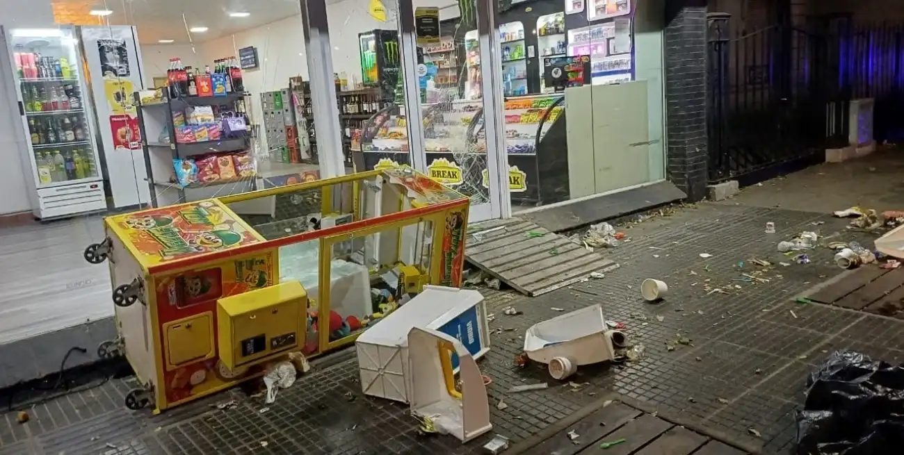 El lugar preciso fue un local en el que funciona un kiosco que permanece abierto las 24 horas.