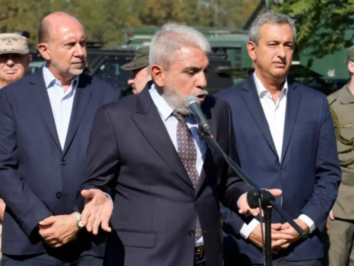  Rosario: llegaron los refuerzos para las Fuerzas Armadas junto al ministro de Seguridad