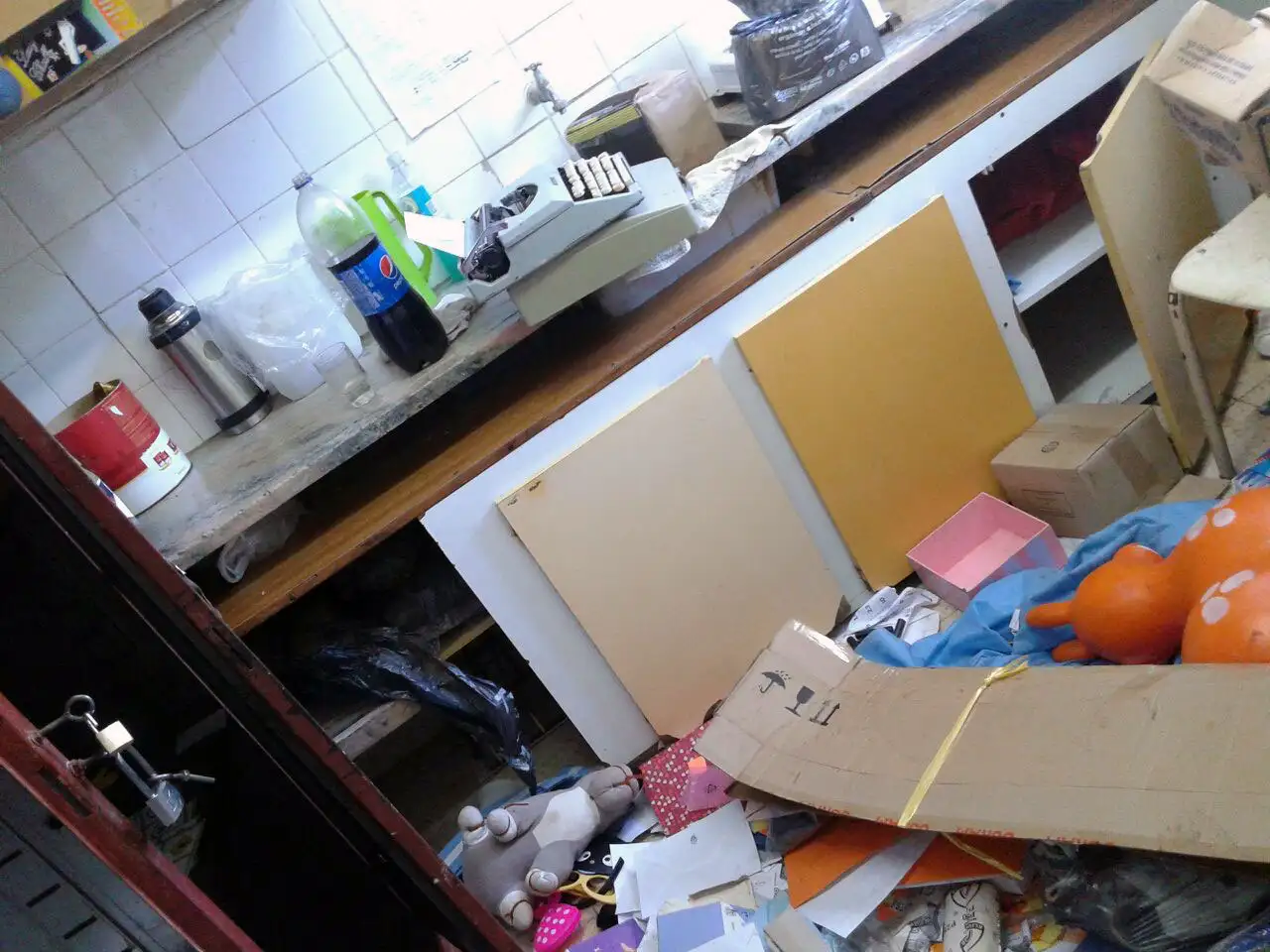 Parque Hermoso: una escuela suspendió sus clases por actos vandálicos