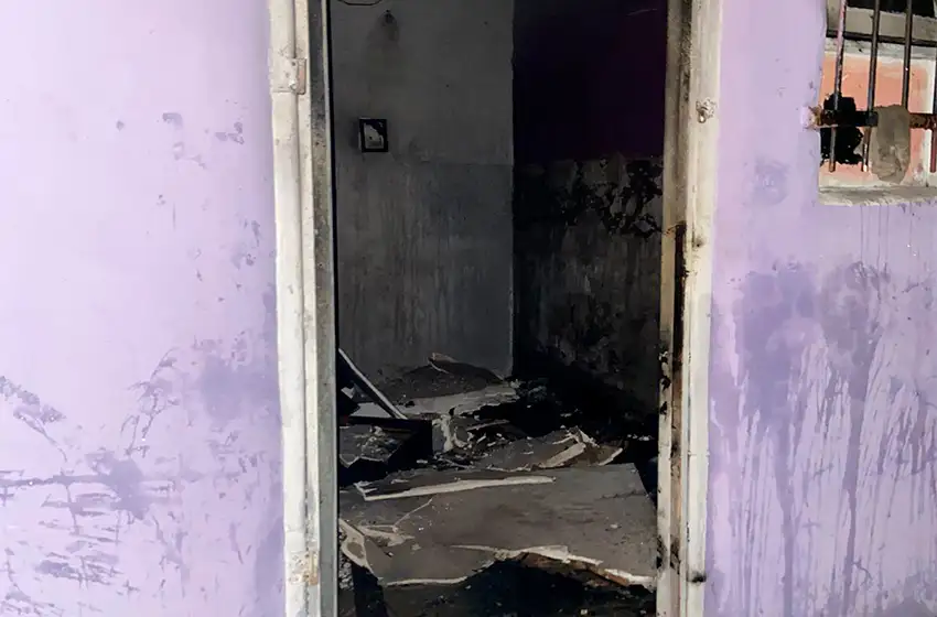 Discutió con su hermano y le incendió la habitación: detenido