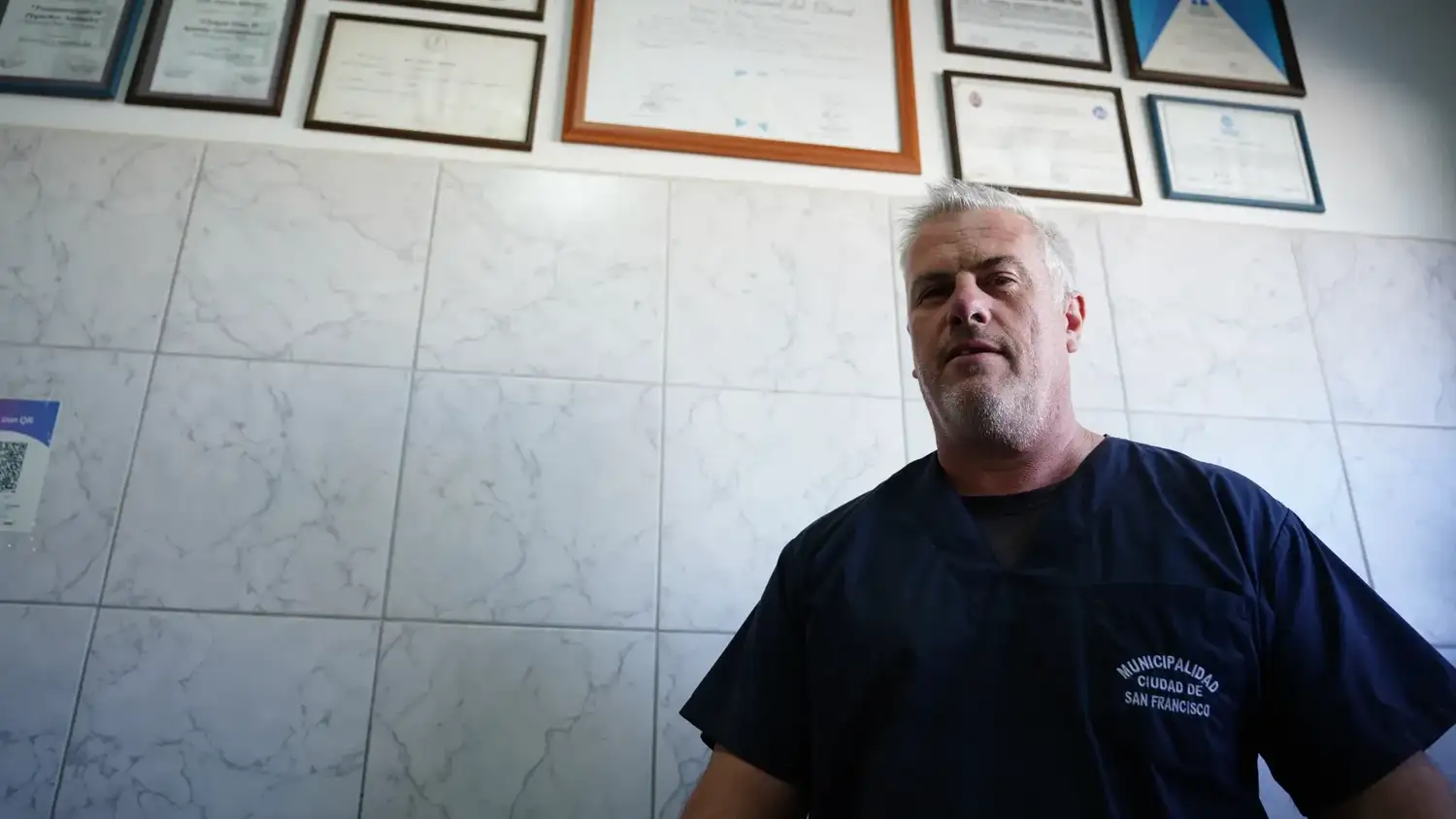 Roberto Ferrero, el veterinario que lleva 25 años escuchando a quienes no pueden hablar.