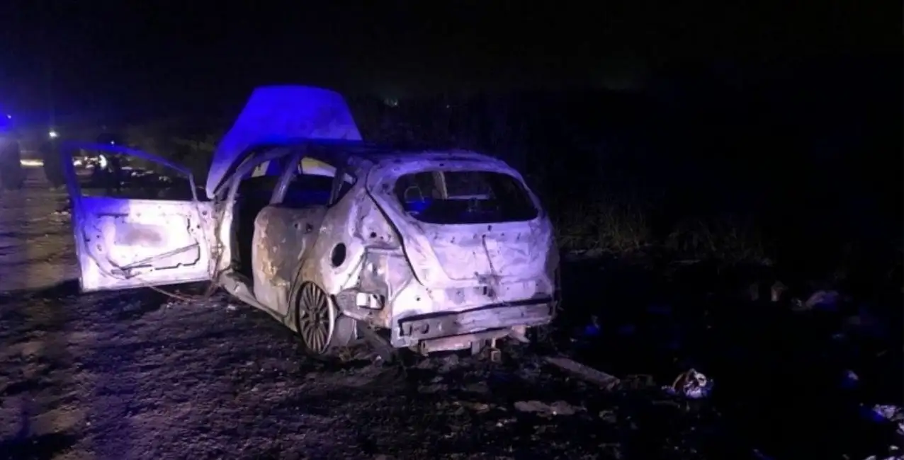 Pérez: hallaron un hombre muerto y quemado en su auto
