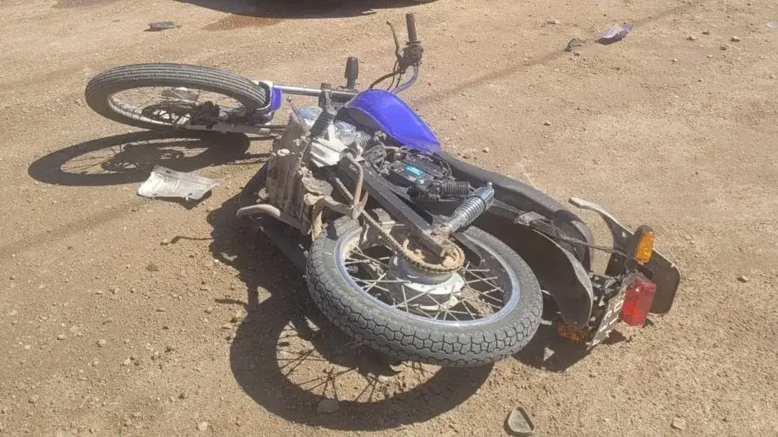 Devoto: un motociclista sufrió heridas graves tras chocar con un auto
