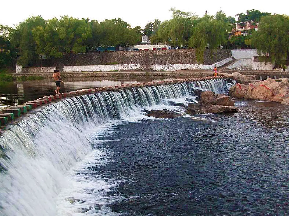 Un niño murió ahogado en el río Cosquín