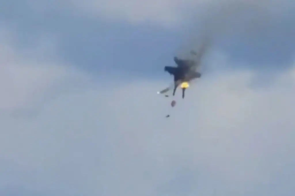 Impactante choque de aviones