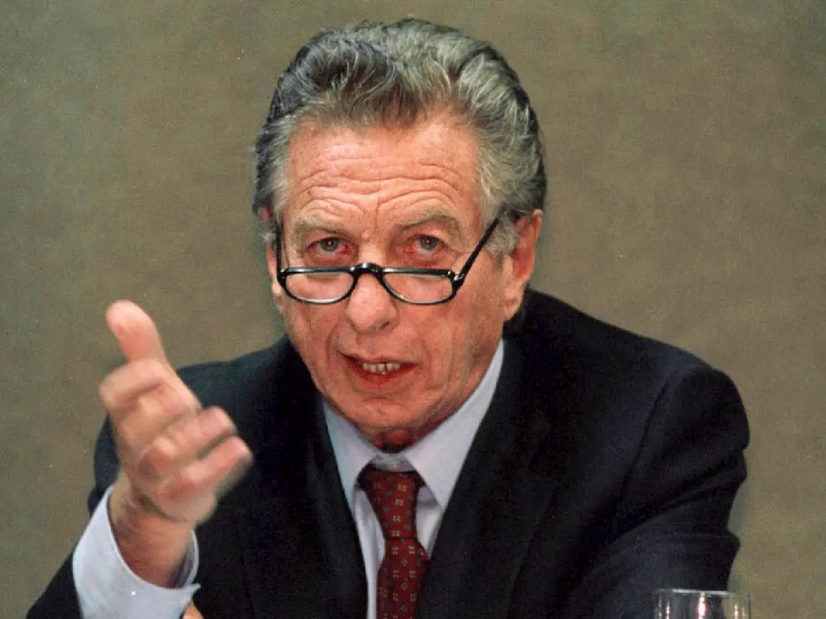 “Hace un año que está postrado”, había dicho Macri sobre la salud de su padre 