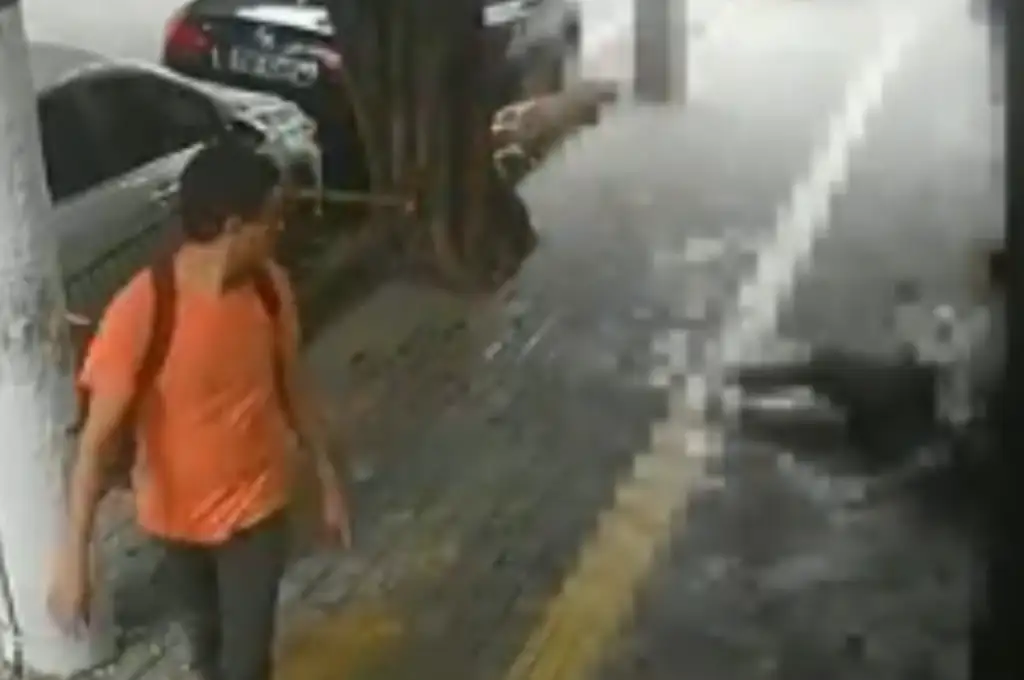 El hombre fue identificado a través de las cámaras de vigilancia del barrio.
