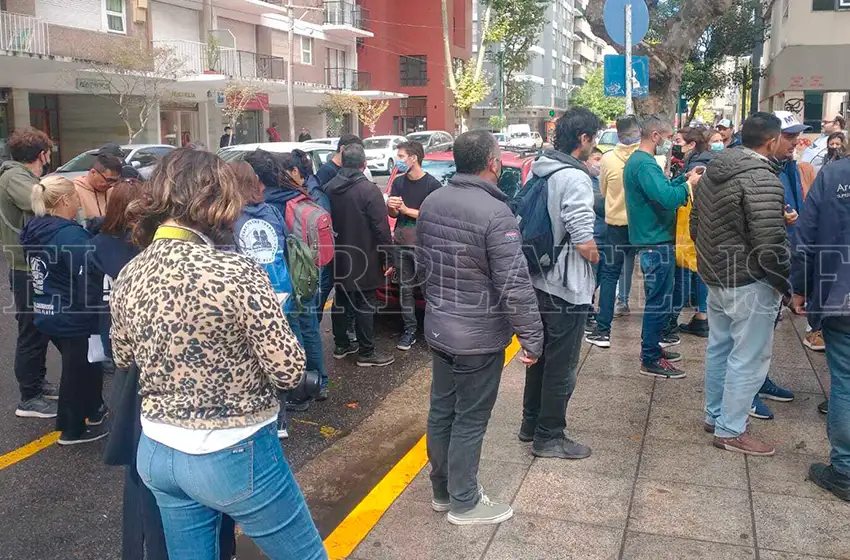 "El terrorismo de Estado nos atravesó a todos y las consecuencias son parte del presente"