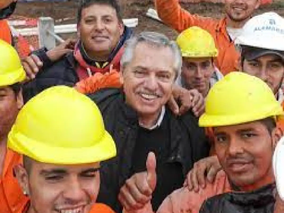 El mensaje de Alberto Fernández por el Día del Trabajador: "Alcanzamos el desempleo más bajo en décadas"