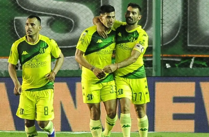 Aldosivi cerró el año con otro triunfo