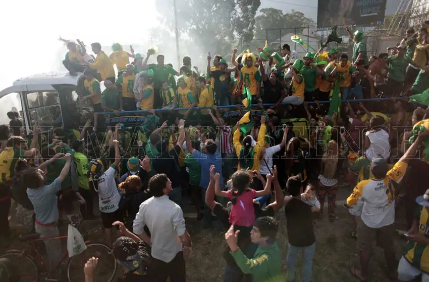 Hace tres años, la caravana de Aldosivi copaba las calles