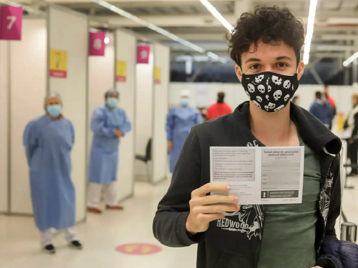 Tras la aprobación de la EMA, la Argentina comenzará a vacunar a adolescentes con Moderna
