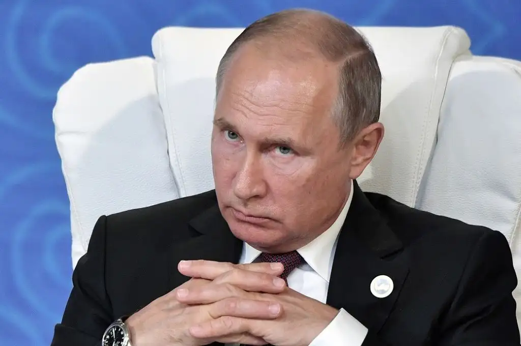 Putin implementa medidas para alentar el reclutamiento y fortalecer las fuerzas armadas rusas.