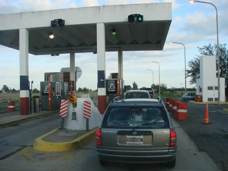Ruta 6 y 70: el peaje aumenta hoy a $15