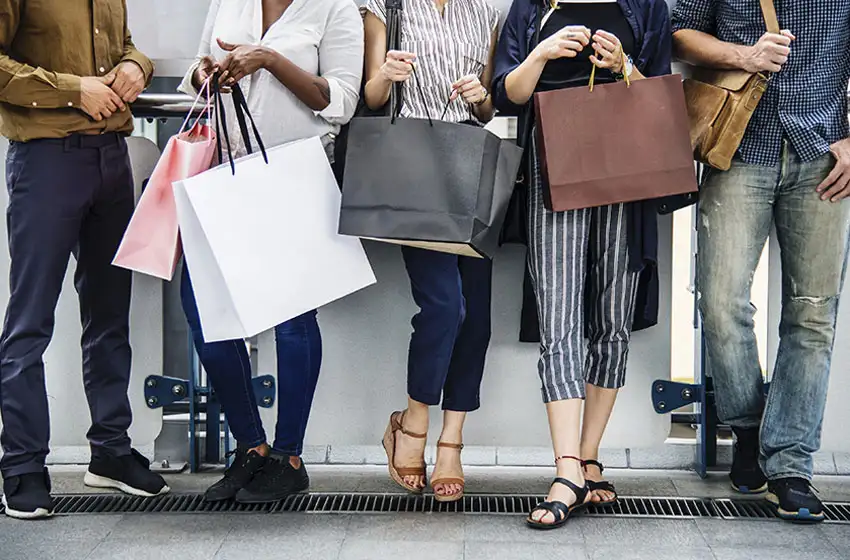 Las "festividades" de consumo en Argentina están incentivando el ahorro