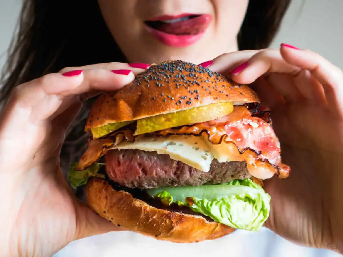Se sabe que hoy es el Día de la Hamburguesa, pero no cuándo se creó ni dónde