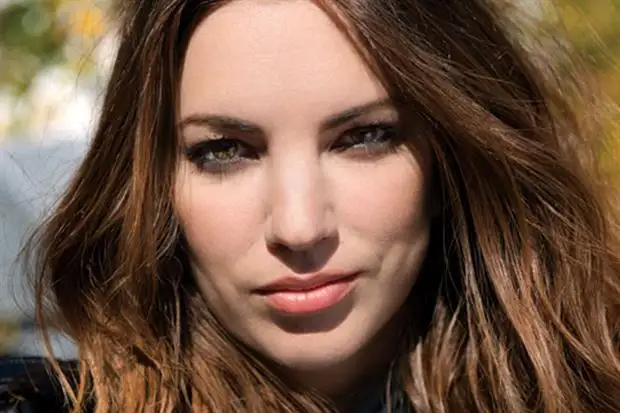 Deborah de Corral: “Soy un ser libre, no una rebelde”