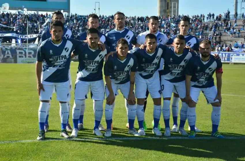 Alvarado va en busca del primer puesto