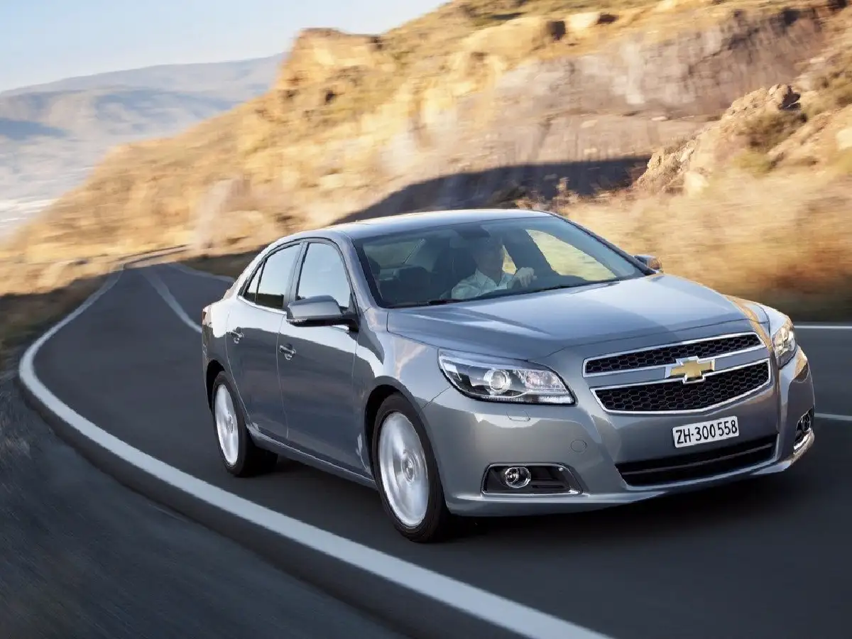 General Motors lanza su  caja de nueve cambios  