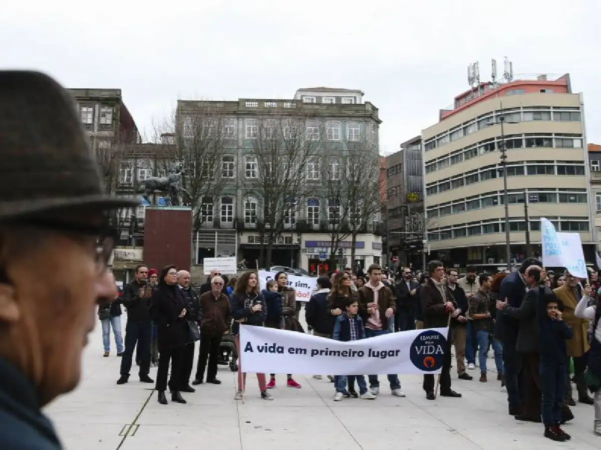 Portugal aprobó ley que autoriza la "muerte asistida"