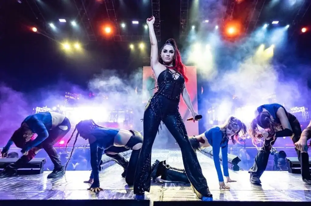 Lali Espósito la rompió con su increíble show en la Fiesta Nacional del Sol