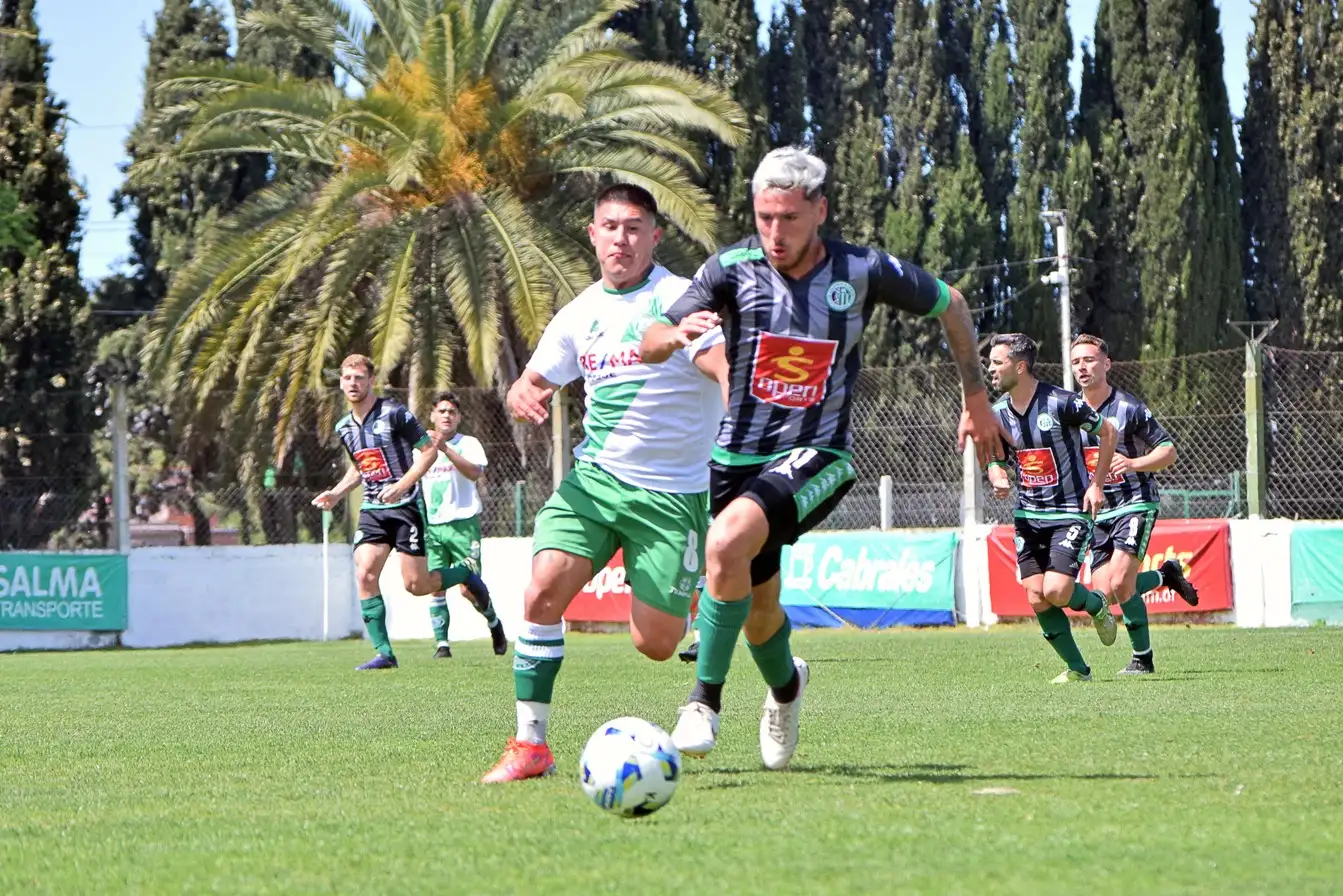 Kimberley goleó en casa y Atlético ganó afuera