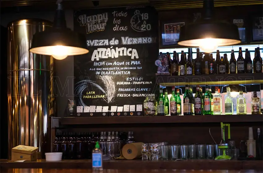 Gastronómicos sobre el fin de las restricciones horarias: "Es una medida positiva, pero llega tarde"