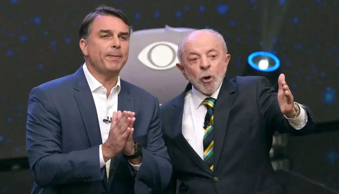 Flávio Bolsonaro y Lula Da Silva.
